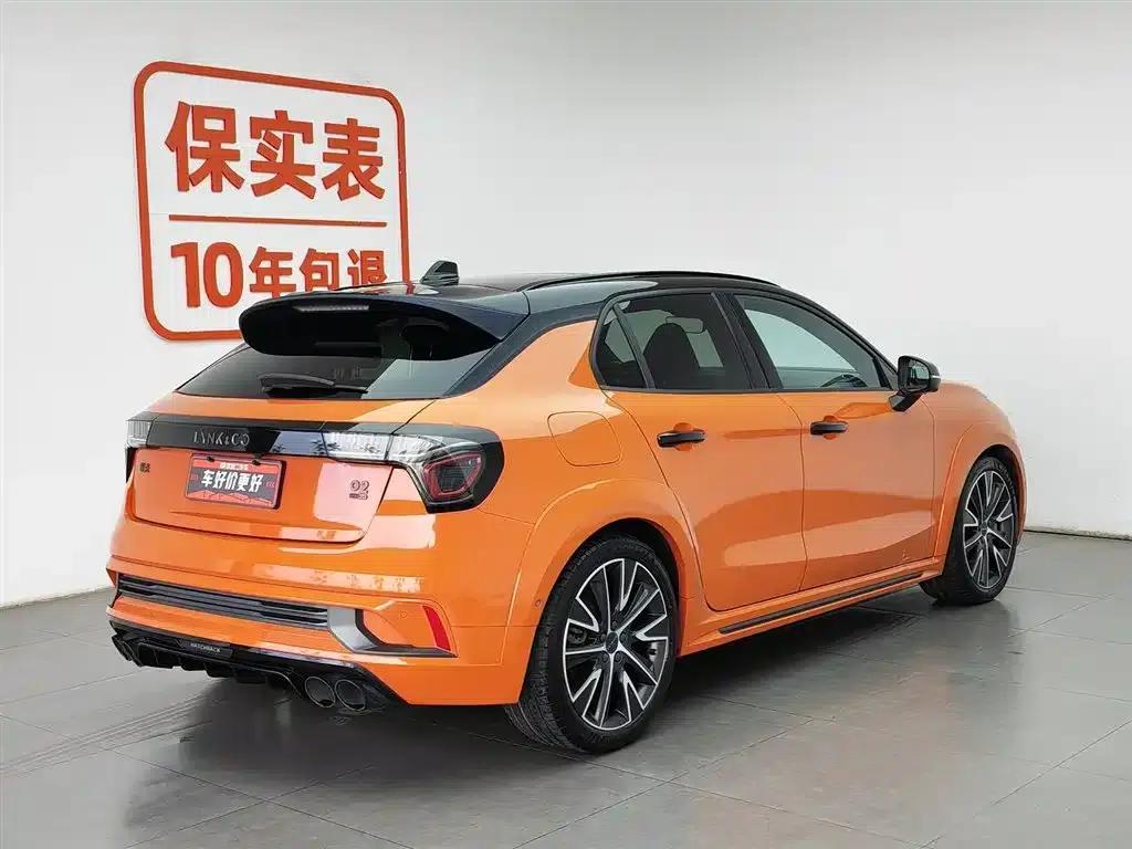 Lynk & Co 02 Hatchback 2021 2.0TD Halo — миниатюра 2