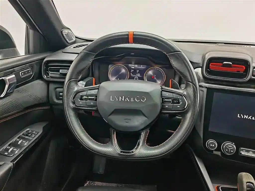 Lynk & Co 02 Hatchback 2021 2.0TD Halo — миниатюра 11