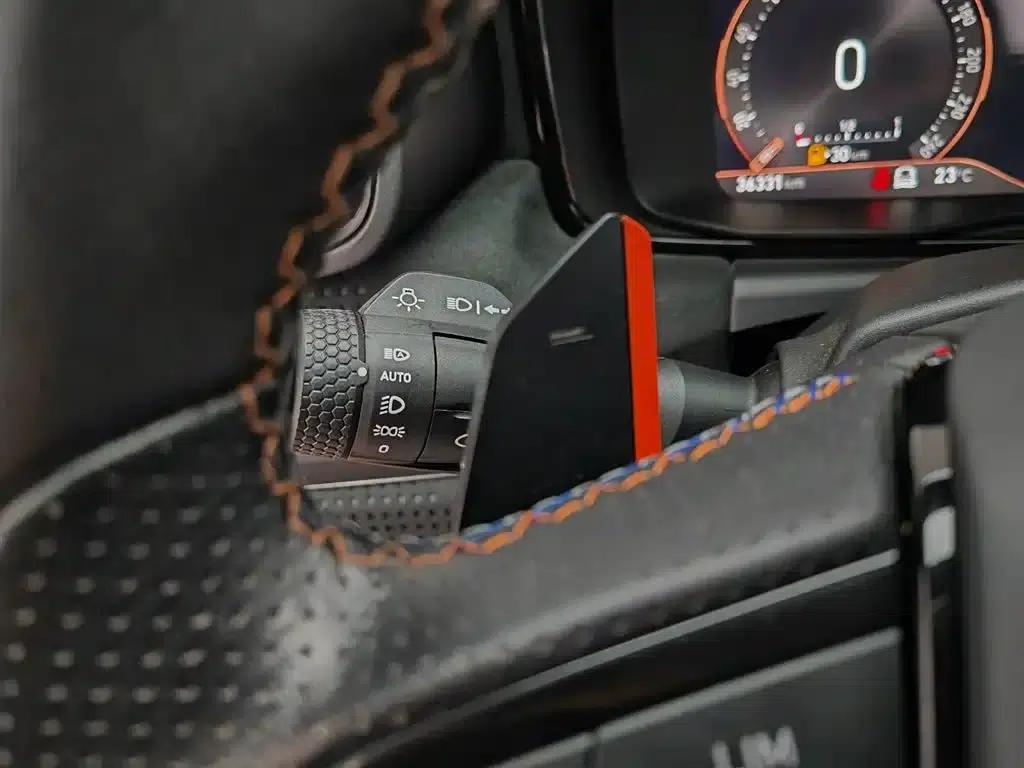 Lynk & Co 02 Hatchback 2021 2.0TD Halo — миниатюра 21
