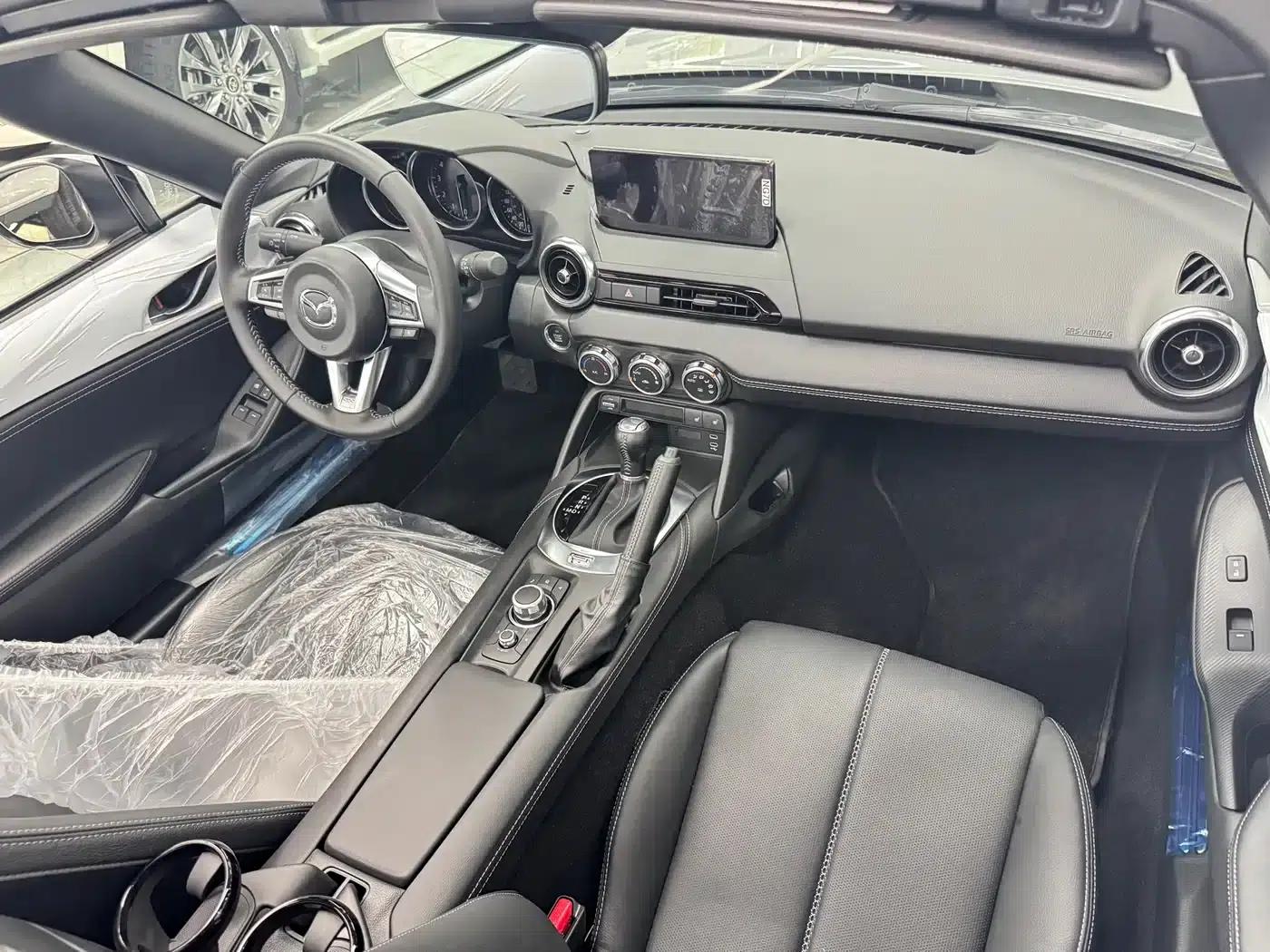 Mazda MX-5 2025 2.0L Automatic — миниатюра 8