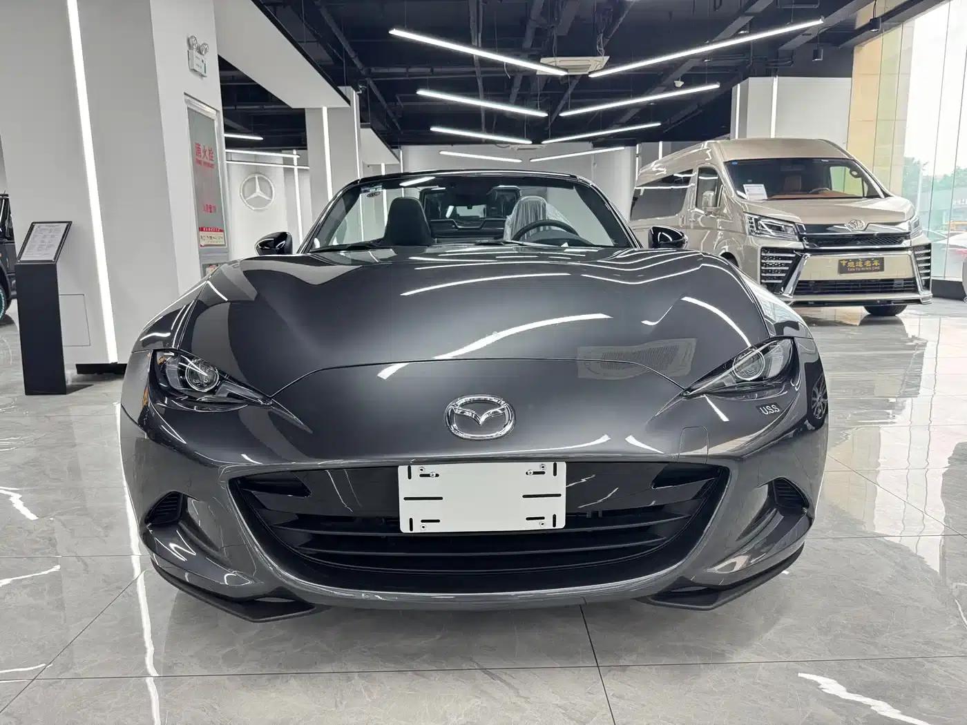 Mazda MX-5 2025 2.0L Manual — миниатюра 2