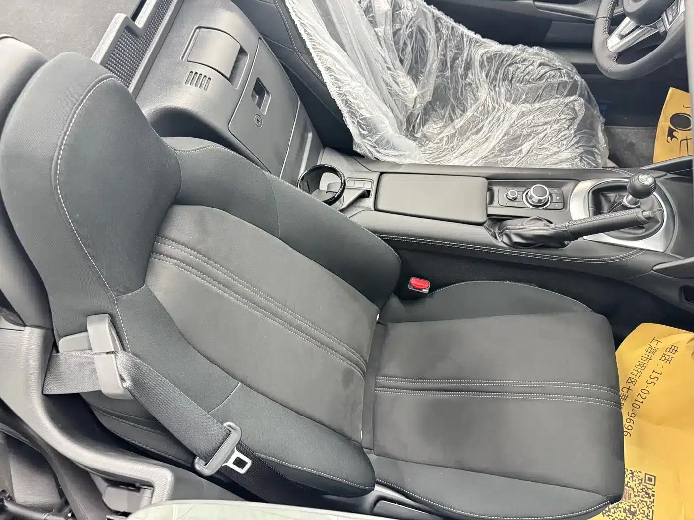 Mazda MX-5 2025 2.0L Manual — миниатюра 10