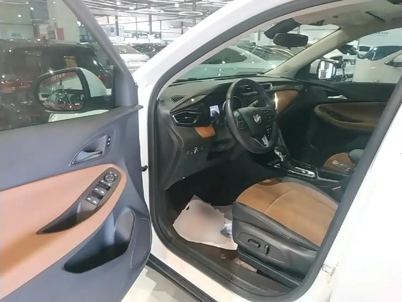 Buick Encore GX 2022 332T CVT Two-Wheel Drive Luxury Version — миниатюра 19