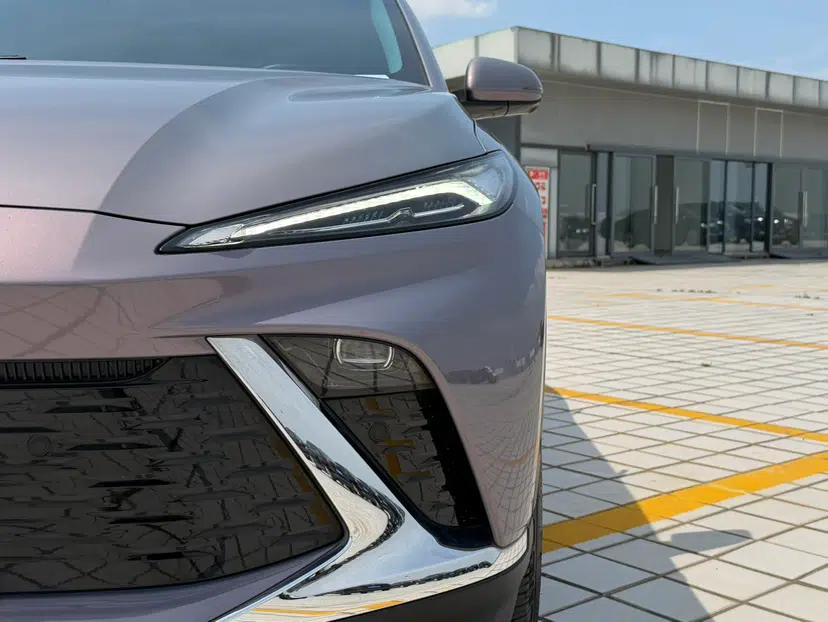 Buick E4 2023 Smart Edition — миниатюра 2