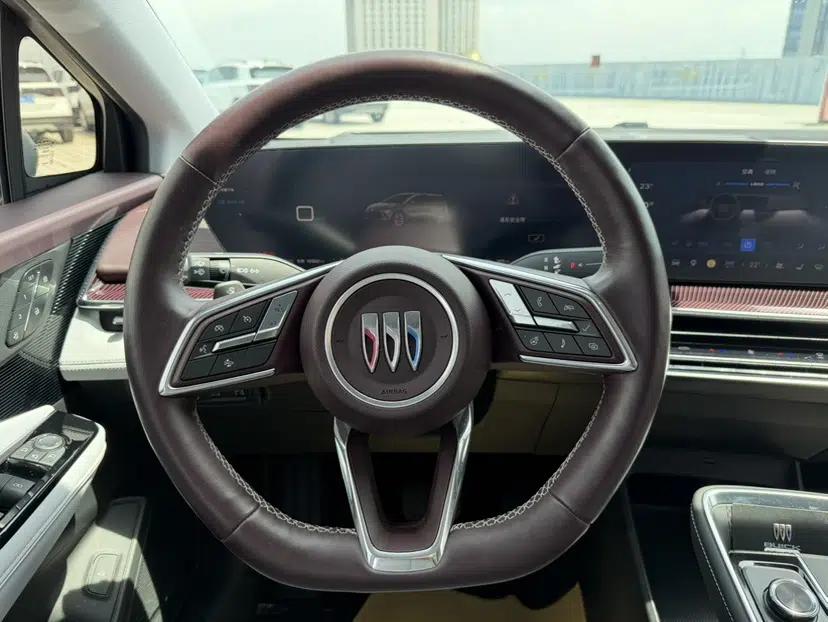 Buick E4 2023 Smart Edition — миниатюра 15