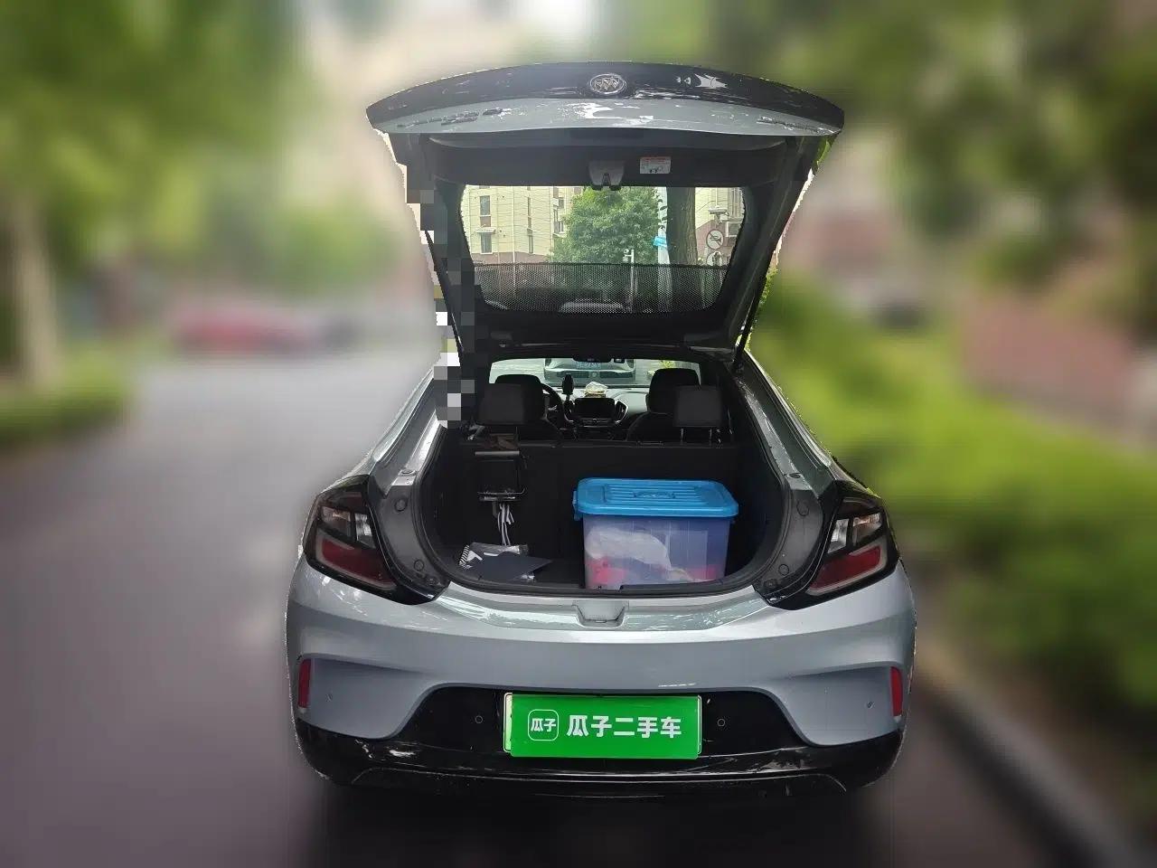 Buick VELITE 5 2017 Urban Extended-Range Model — миниатюра 20