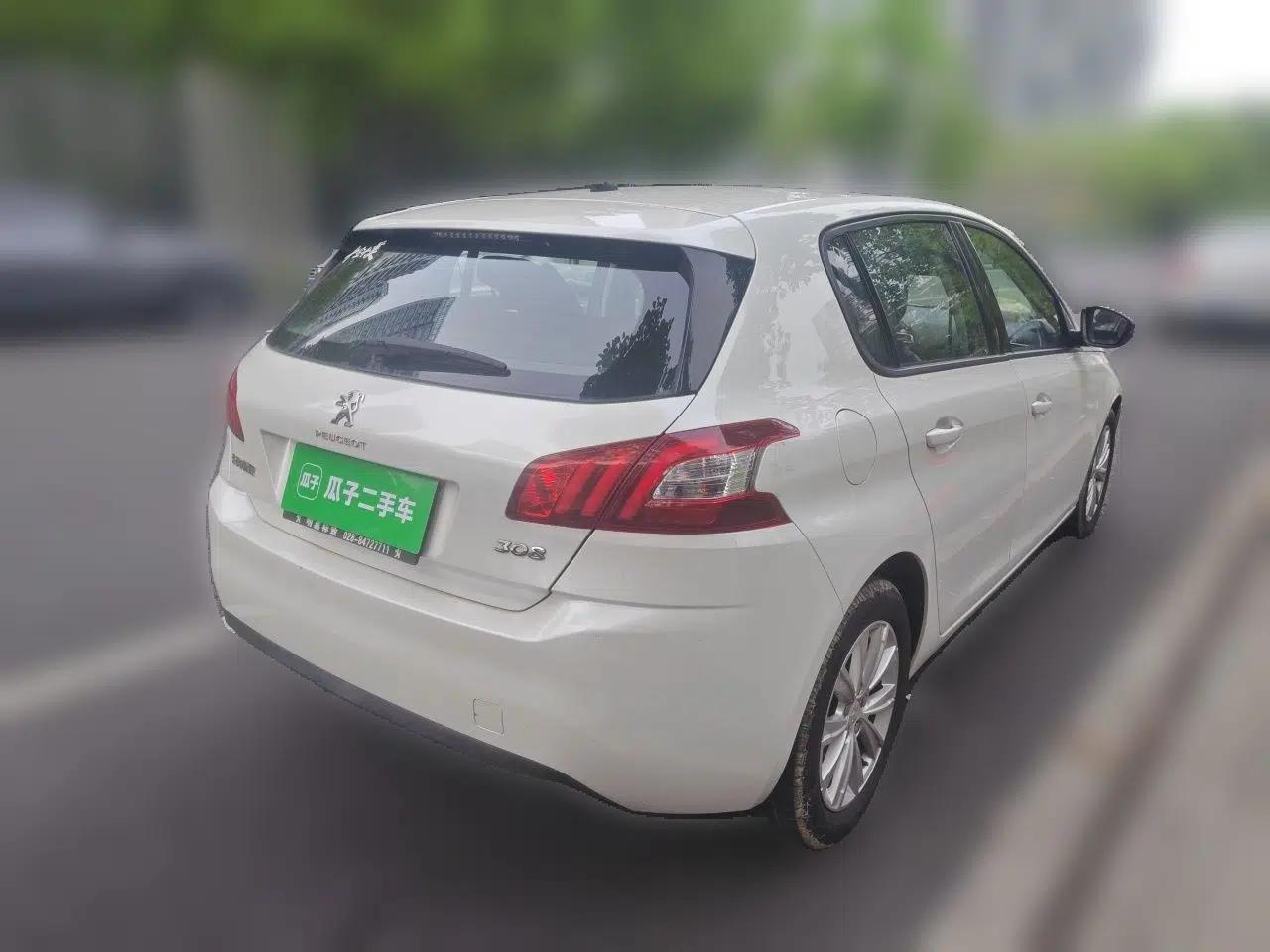 Peugeot 308S 2015 1.6L Manual Shangchi Edition — миниатюра 6