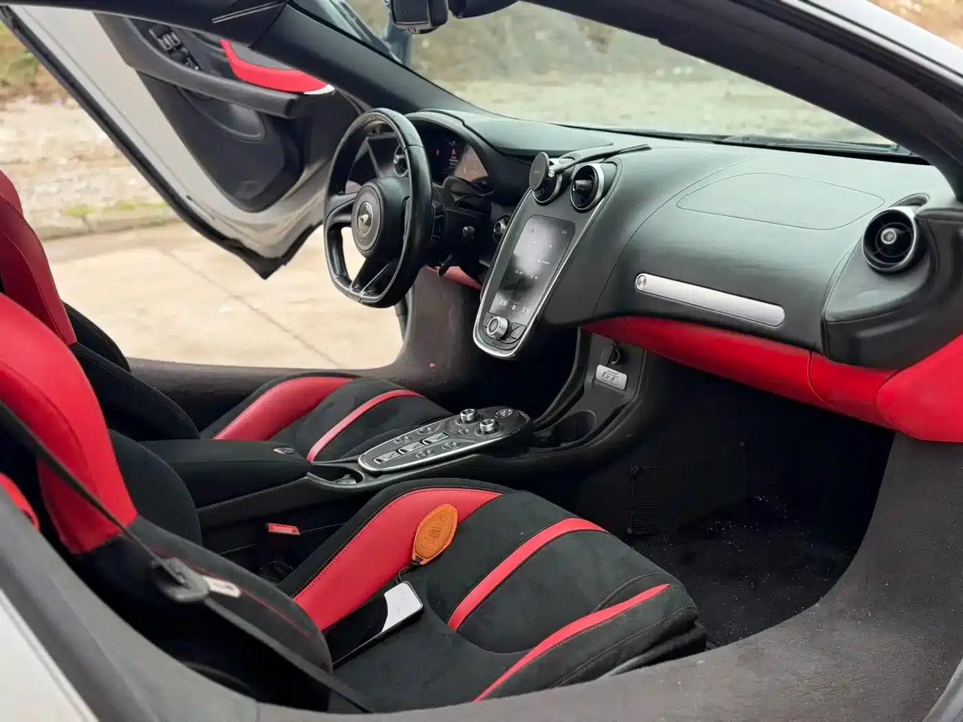 McLaren GT 2019 4.0T Standard Edition — миниатюра 3