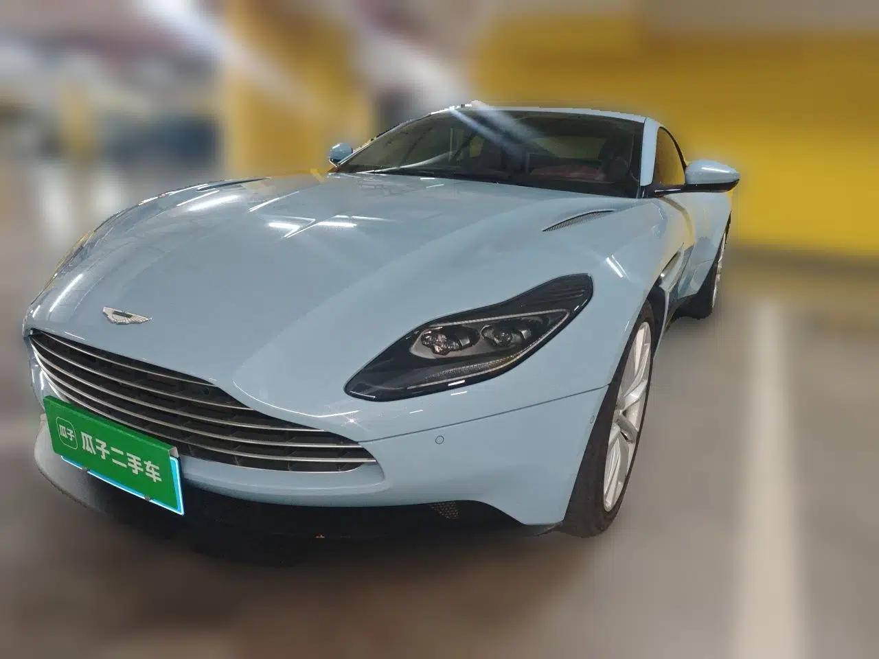 AstonMartin DB11 2019 4.0T V8 Coupe — миниатюра 1