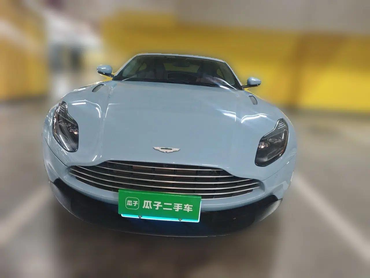 AstonMartin DB11 2019 4.0T V8 Coupe — миниатюра 2
