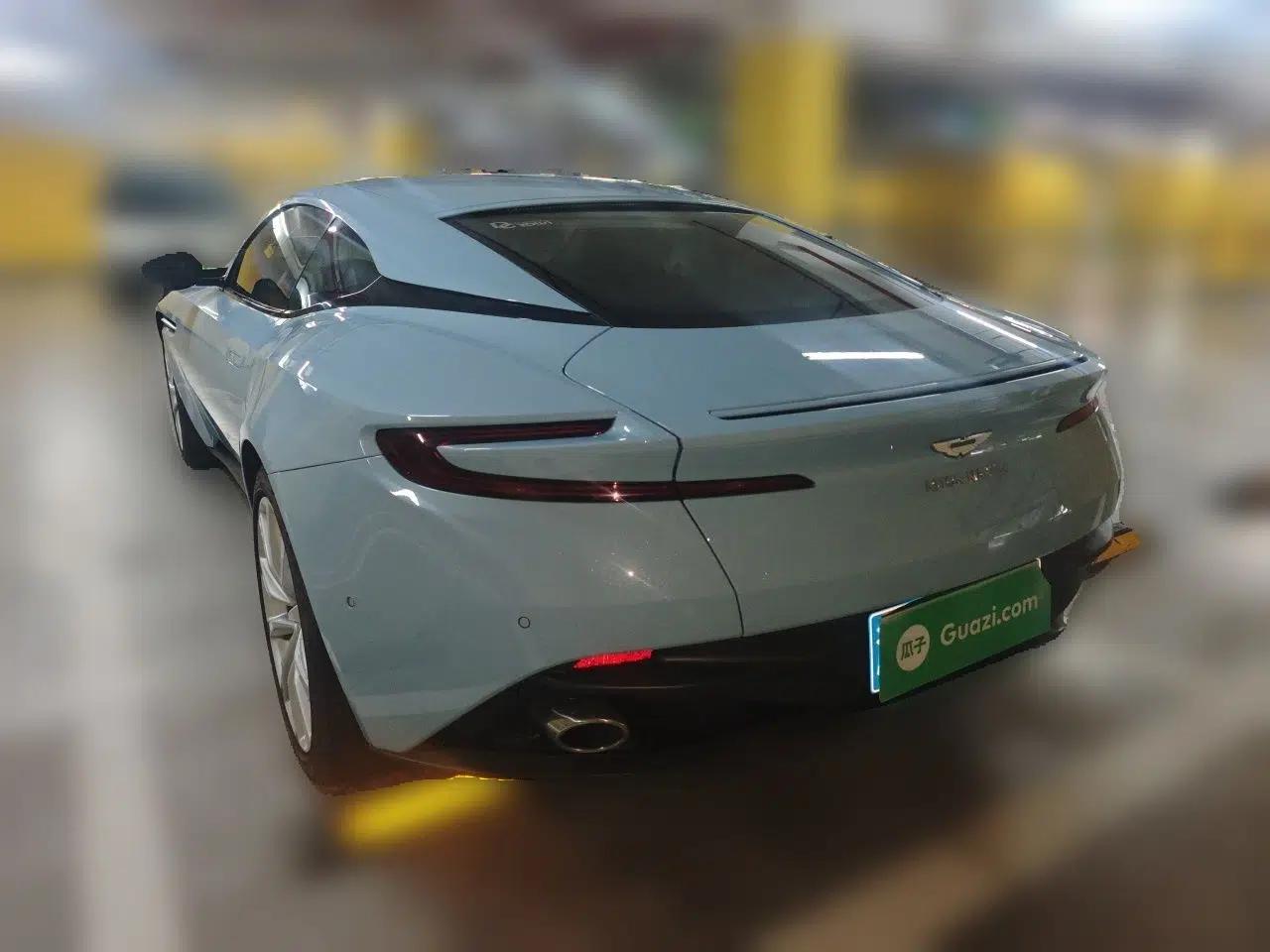 AstonMartin DB11 2019 4.0T V8 Coupe — миниатюра 4