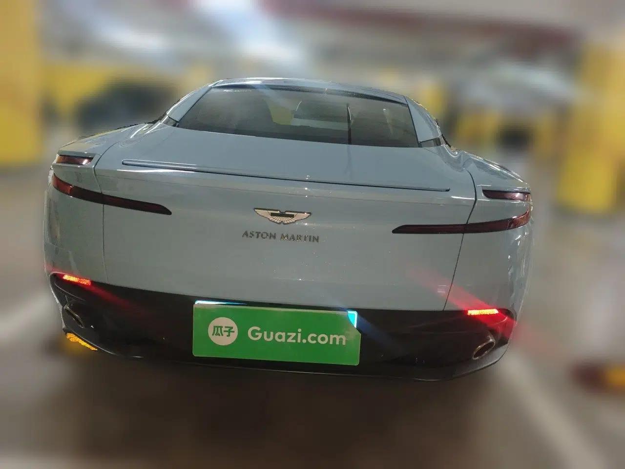 AstonMartin DB11 2019 4.0T V8 Coupe — миниатюра 5