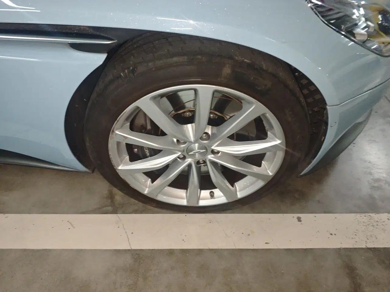 AstonMartin DB11 2019 4.0T V8 Coupe — миниатюра 8