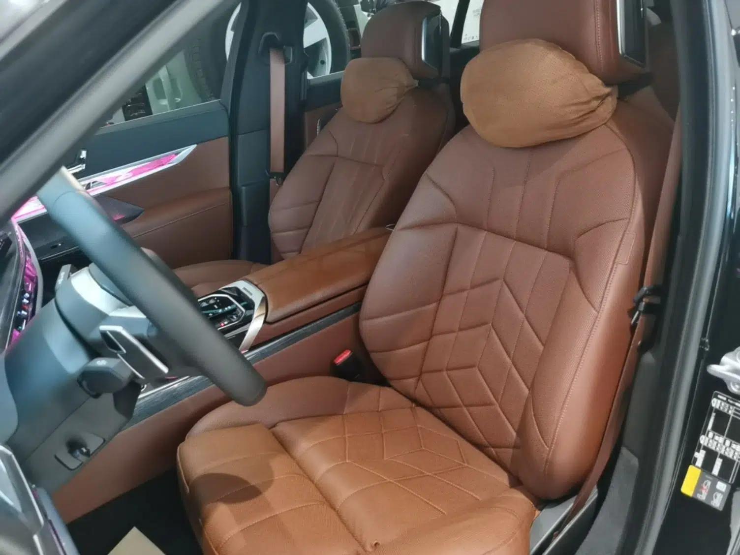 BMW i7 2023 eDrive50L Prestige M Sport Package — миниатюра 18