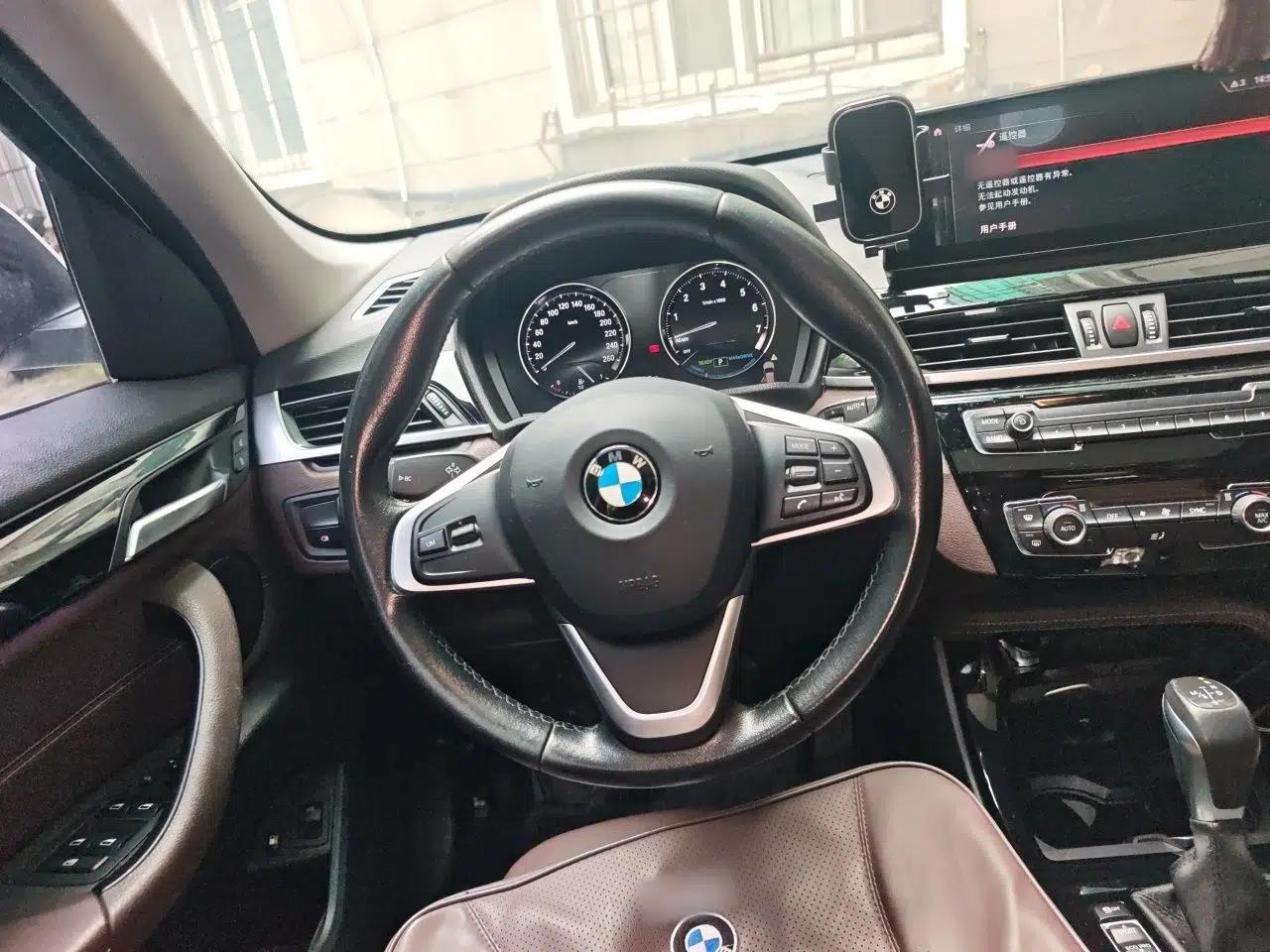 BMW X1 New Energy 2020 xDrive30Le Premium Edition — миниатюра 11