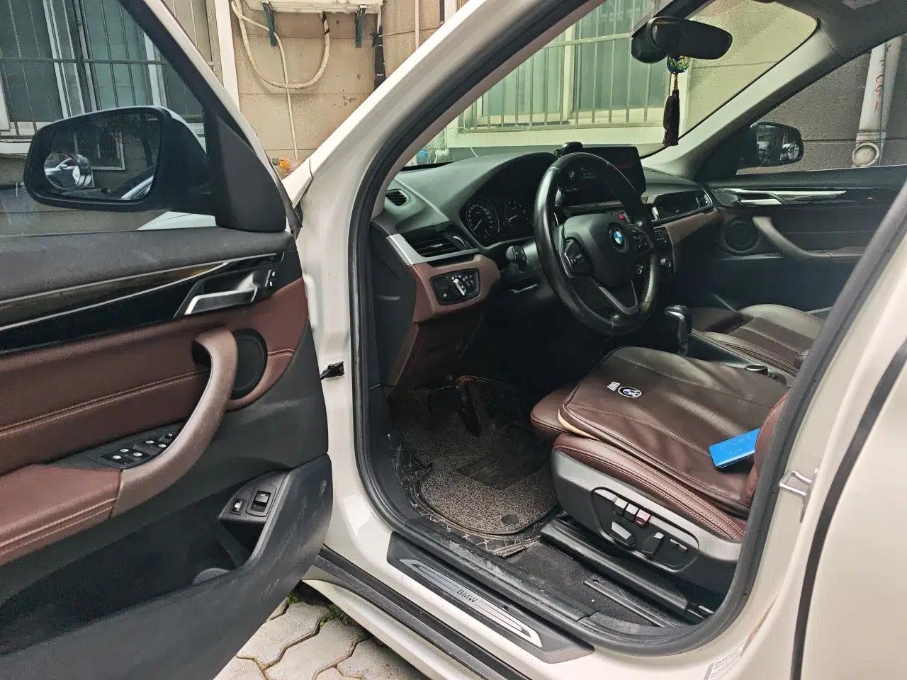 BMW X1 New Energy 2020 xDrive30Le Premium Edition — миниатюра 17