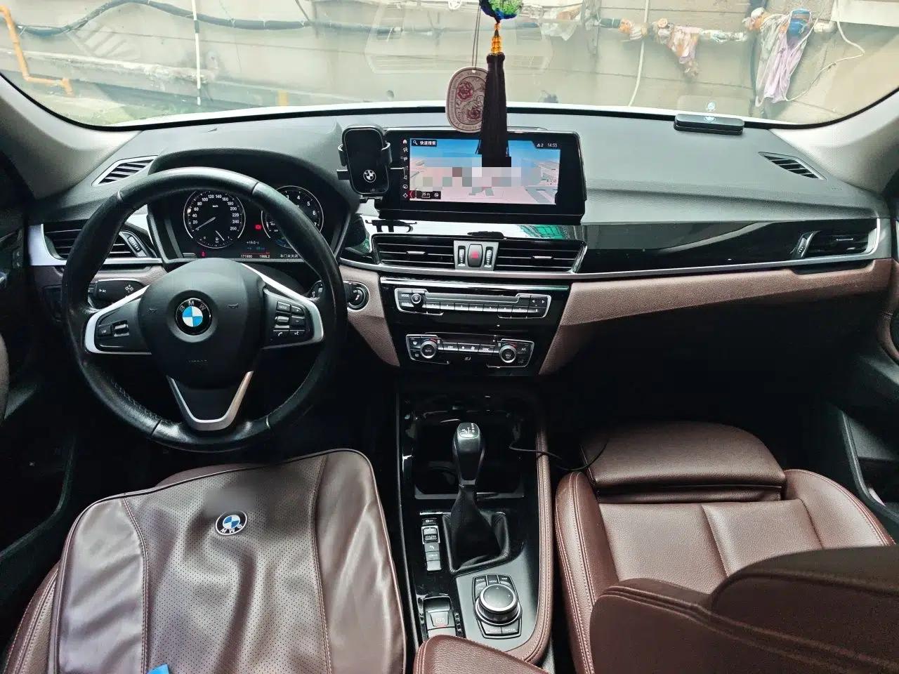 BMW X1 New Energy 2020 xDrive30Le Premium Edition — миниатюра 10