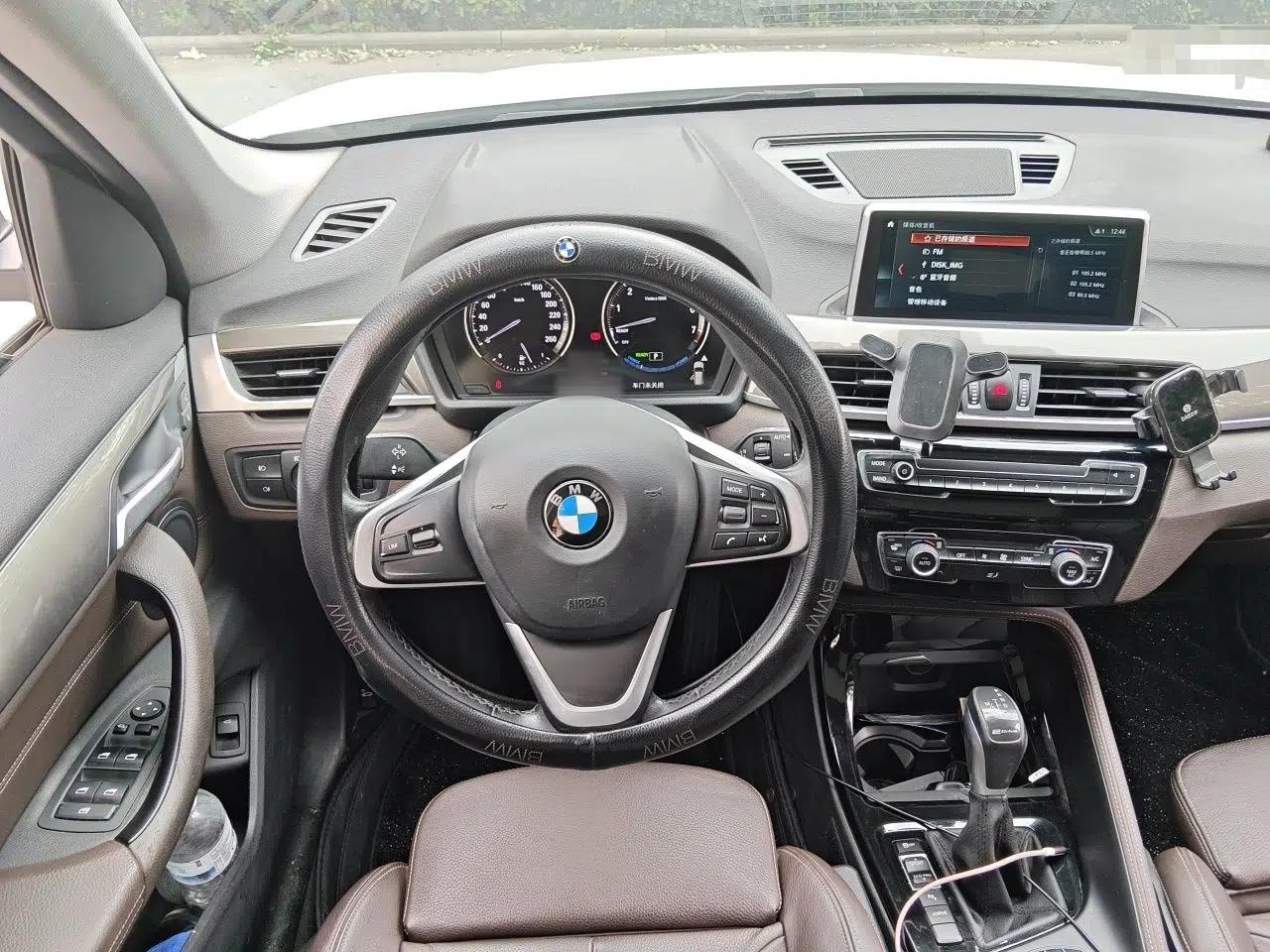 BMW X1 New Energy 2019 xDrive25Le Mileage Upgrade Version — миниатюра 11