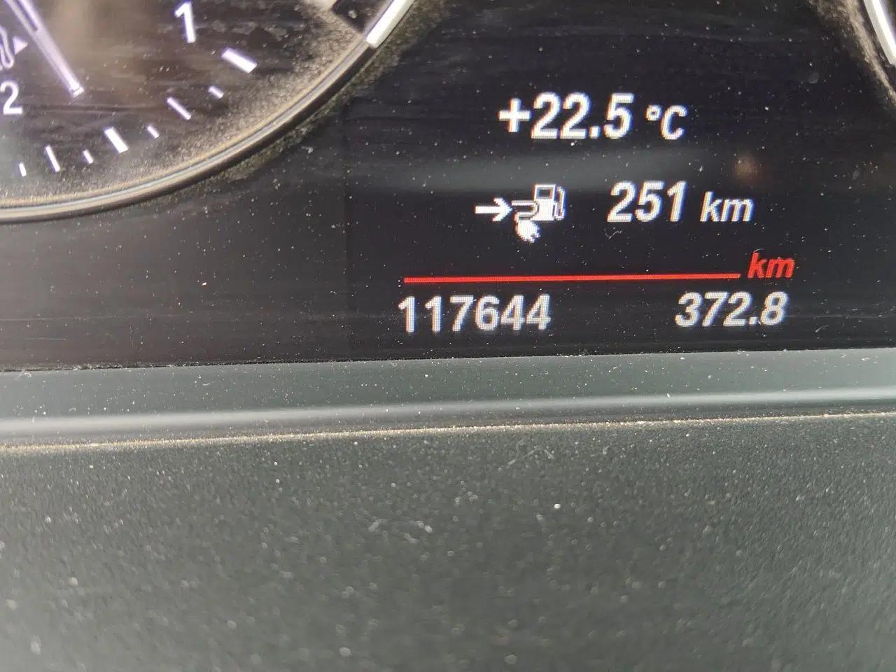 BMW X1 New Energy 2019 xDrive25Le Mileage Upgrade Version — миниатюра 13