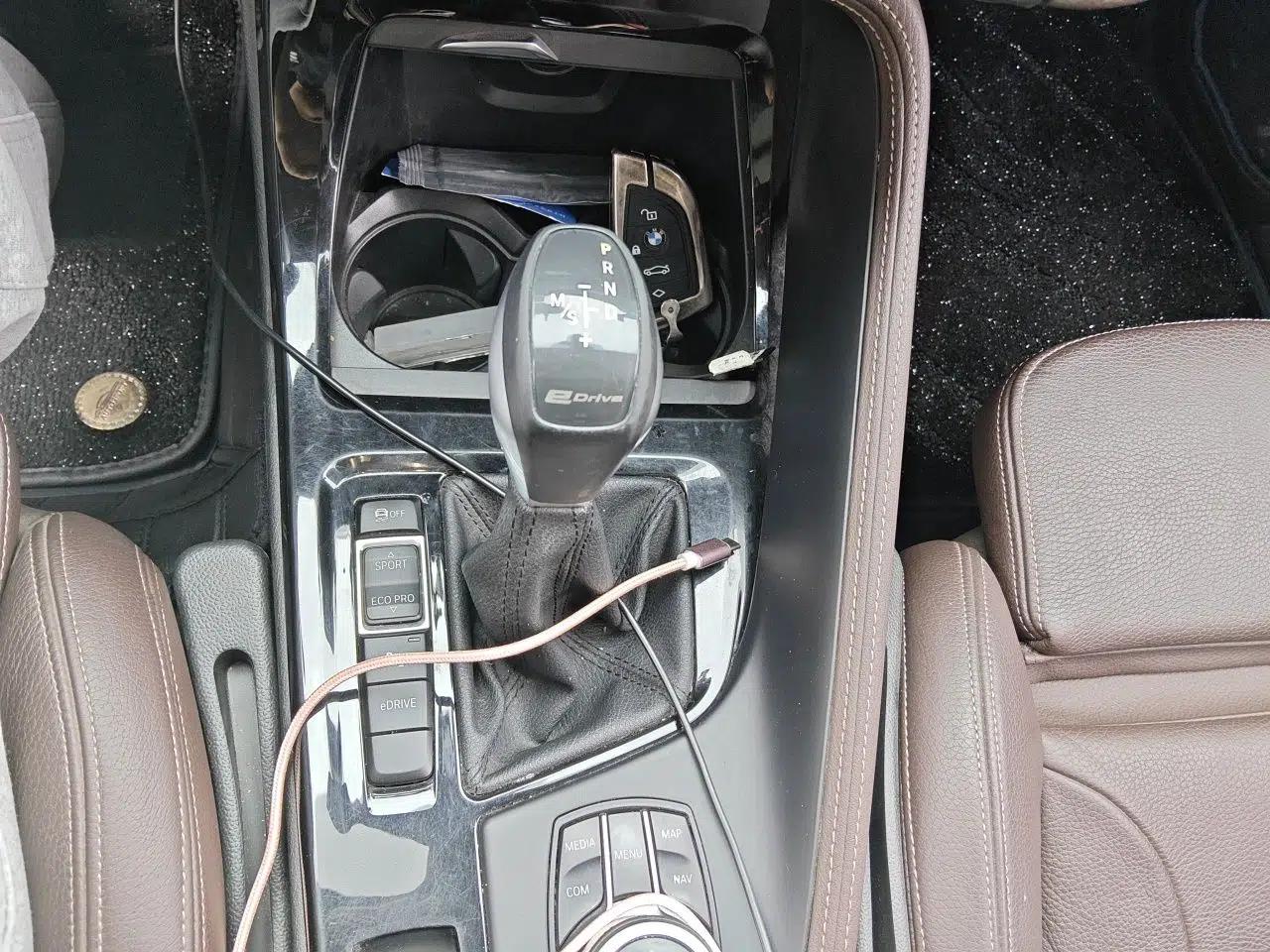 BMW X1 New Energy 2019 xDrive25Le Mileage Upgrade Version — миниатюра 15