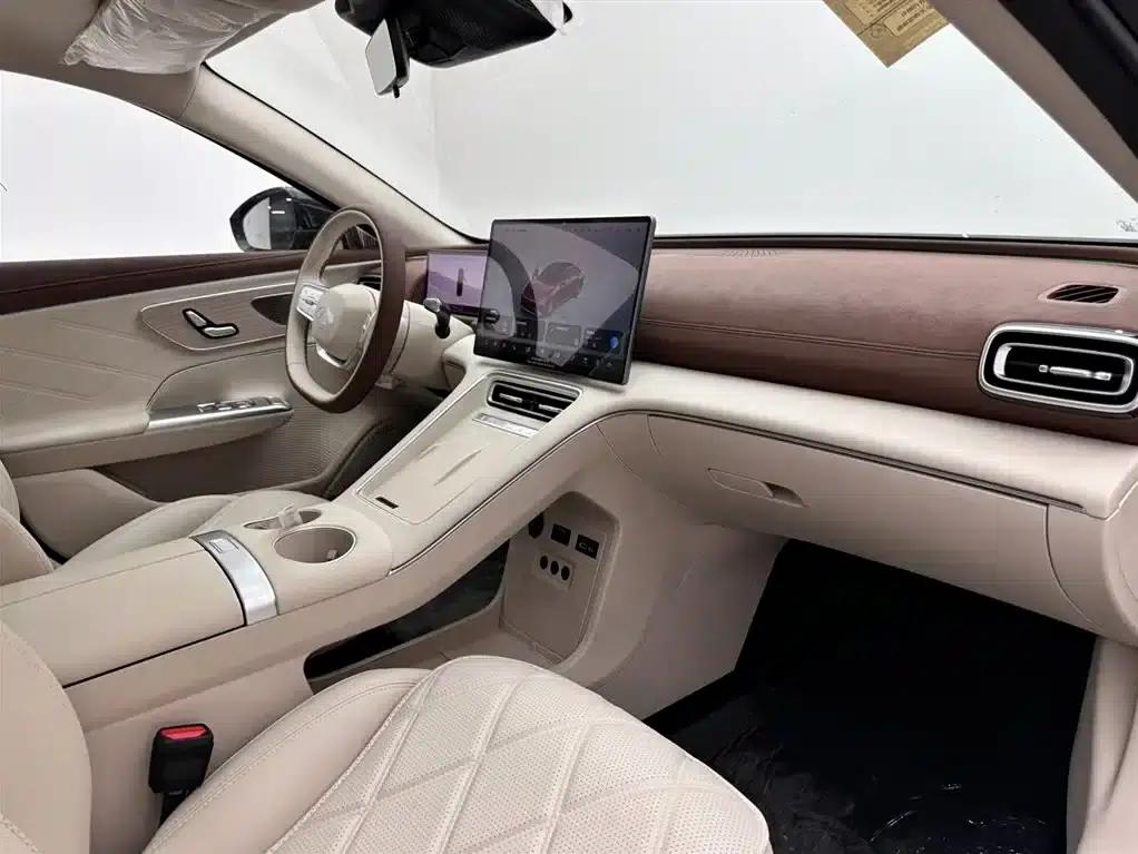 Fengyun A9L 2025 Model 260km Extended Range Premium Edition — миниатюра 11