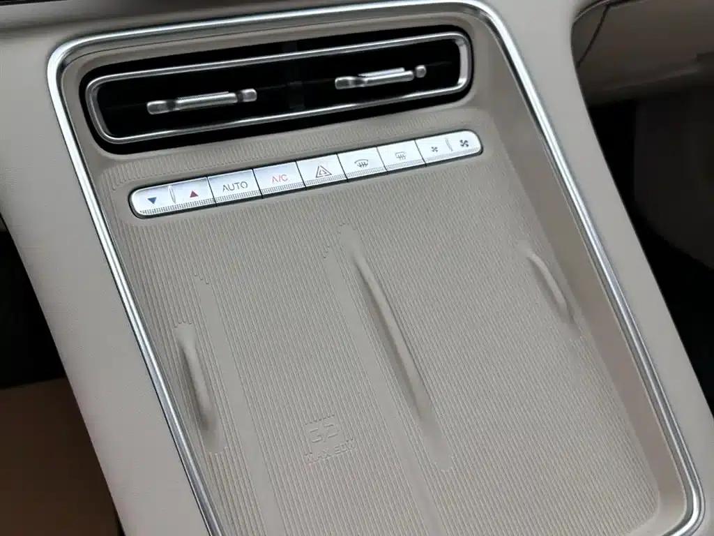 Fengyun A9L 2025 Model 260km Extended Range Premium Edition — миниатюра 18