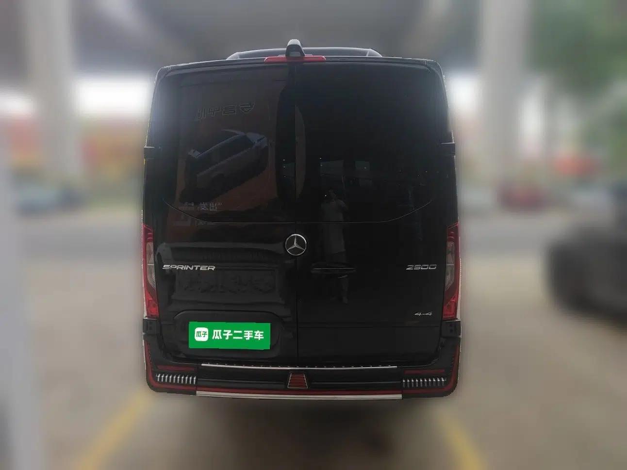 Mercedes-Benz Sprinter  — миниатюра 5