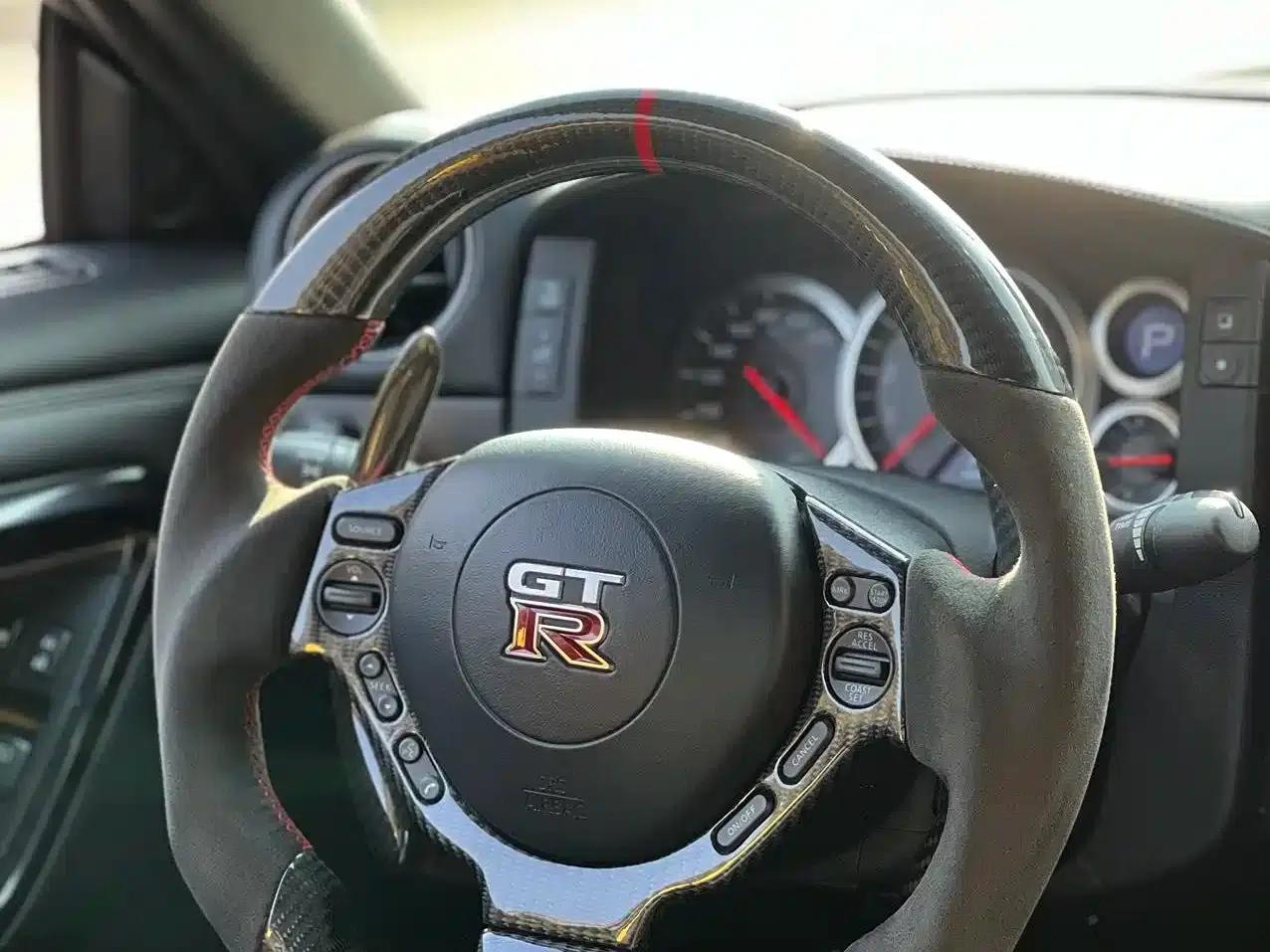 2012 Nissan GT-R 3.8T Premium Edition — миниатюра 5