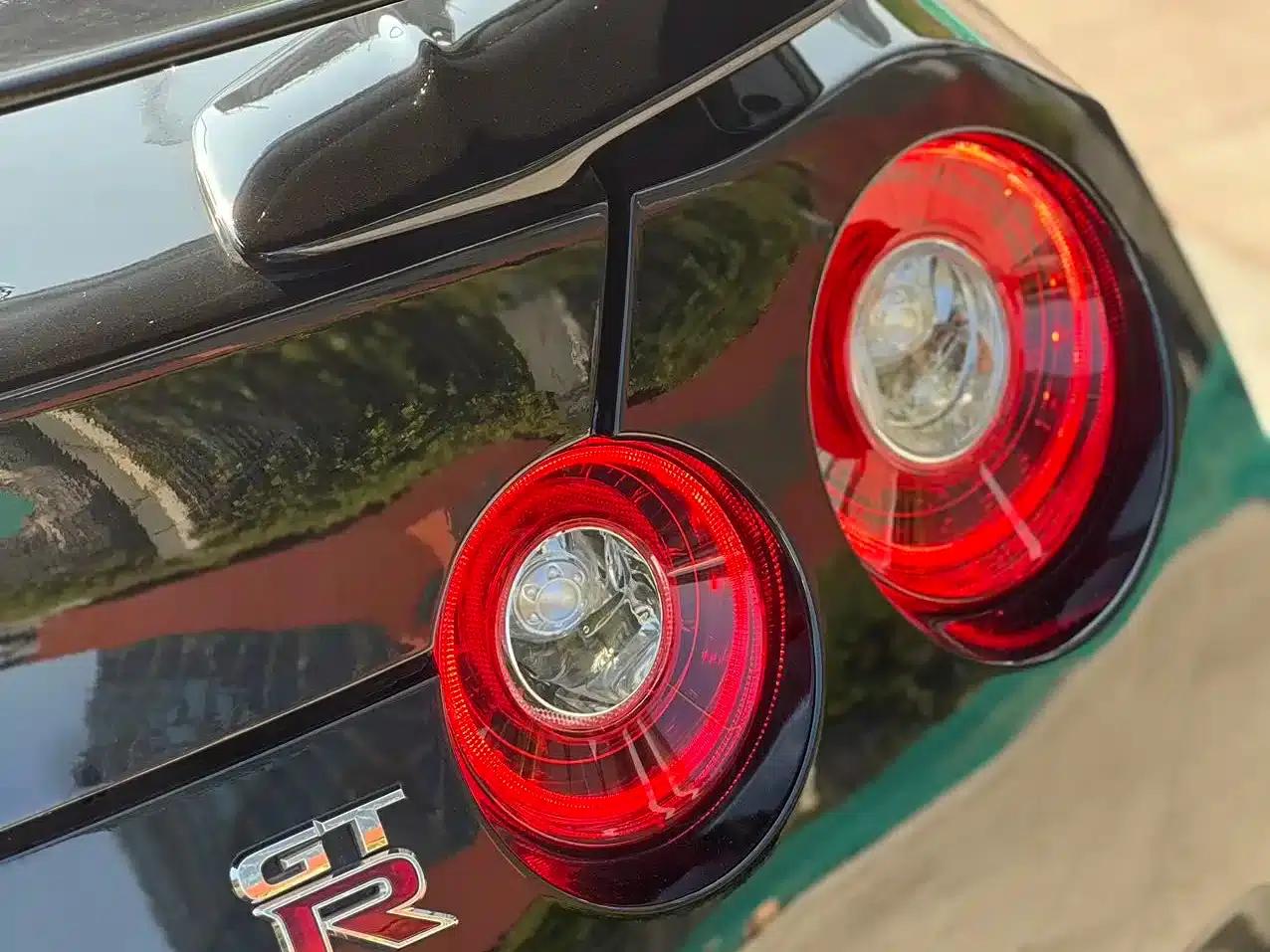 2012 Nissan GT-R 3.8T Premium Edition — миниатюра 9