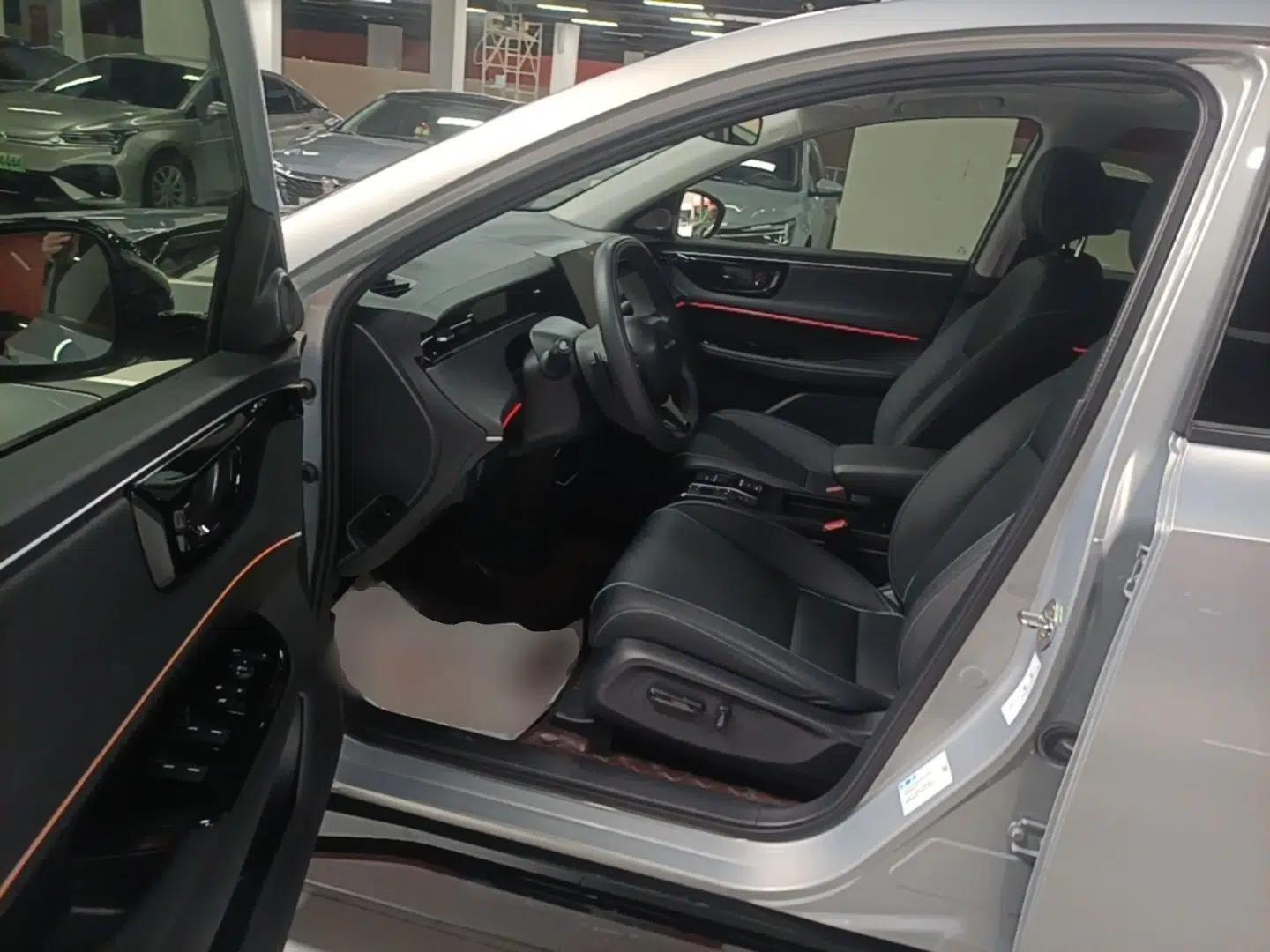 Honda e:NP2 2024 Advanced Edition — миниатюра 18