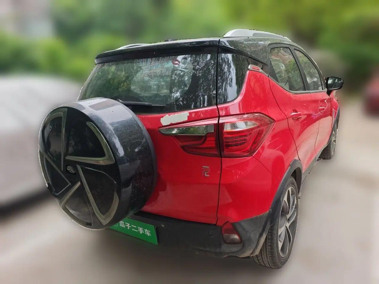 BYD Yuan 2016 1.5L Manual Luxury Model — миниатюра 6