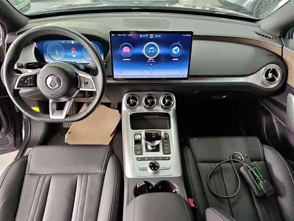 Denza X 2020 PHEV Sport Edition — миниатюра 10