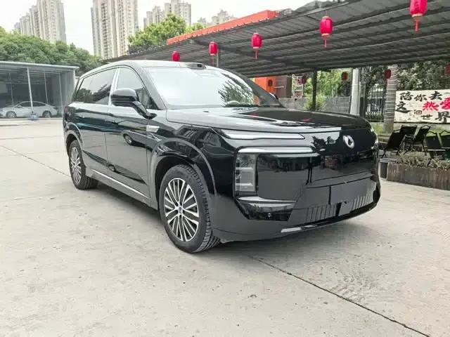 Denza N8L 2025 Premium Edition