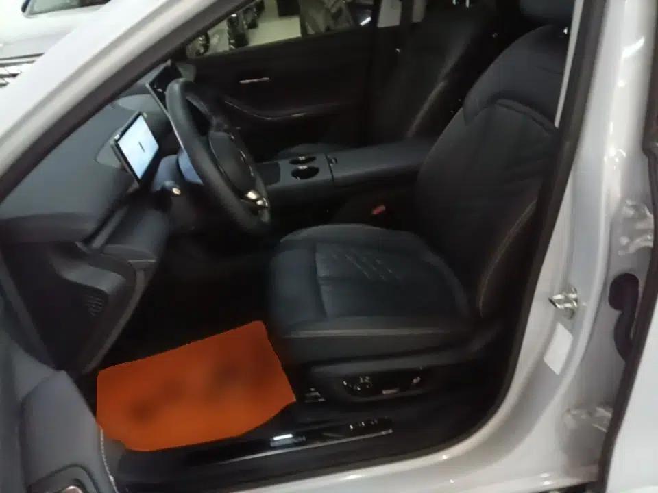 Baojun Enjoy 2025 All-Electric 600km Luxury Edition — миниатюра 18