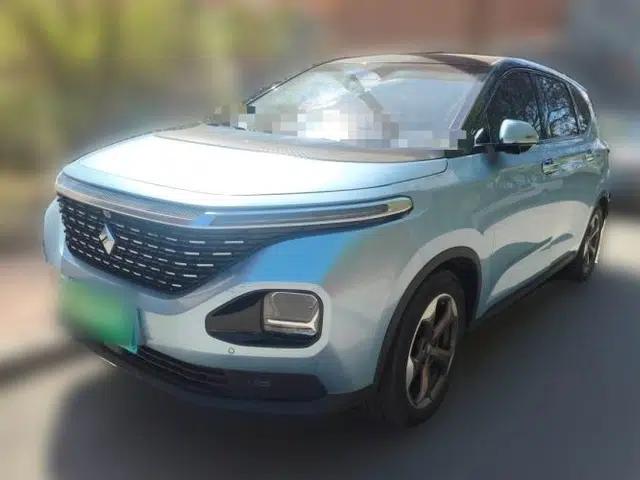 Baojun RM-5 2019 1.5T CVT 24-Hour Online Prestige Version 6 Seats