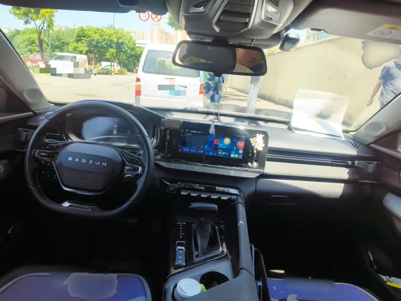 Baojun Valli 2021 1.5T Naqu Starry Sky CVT Flagship Model — миниатюра 10