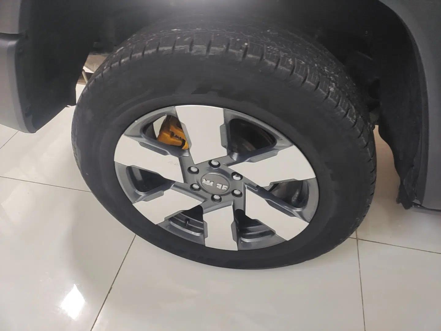BAIC Off-Road BJ40 Electric Drive 2025 Advanced Edition — миниатюра 10