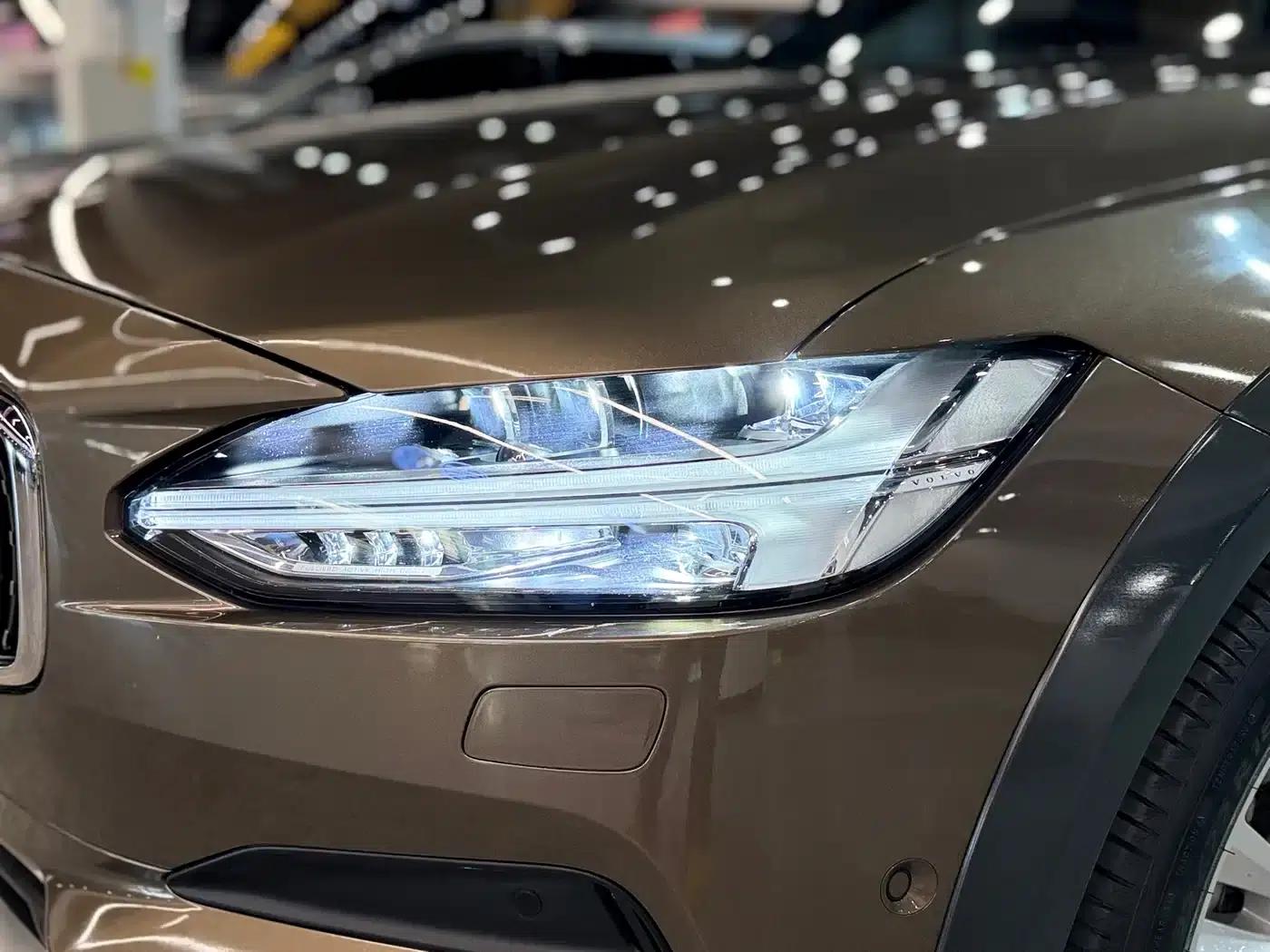 2017 Volvo V90 Cross Country T5 AWD Smart Edition — миниатюра 12