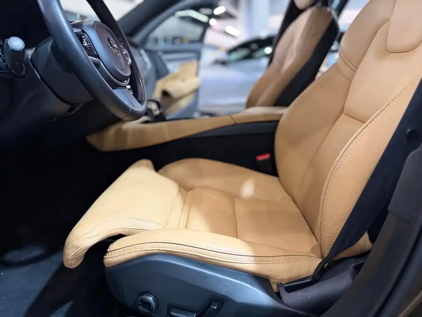 2017 Volvo V90 Cross Country T5 AWD Smart Edition — миниатюра 27
