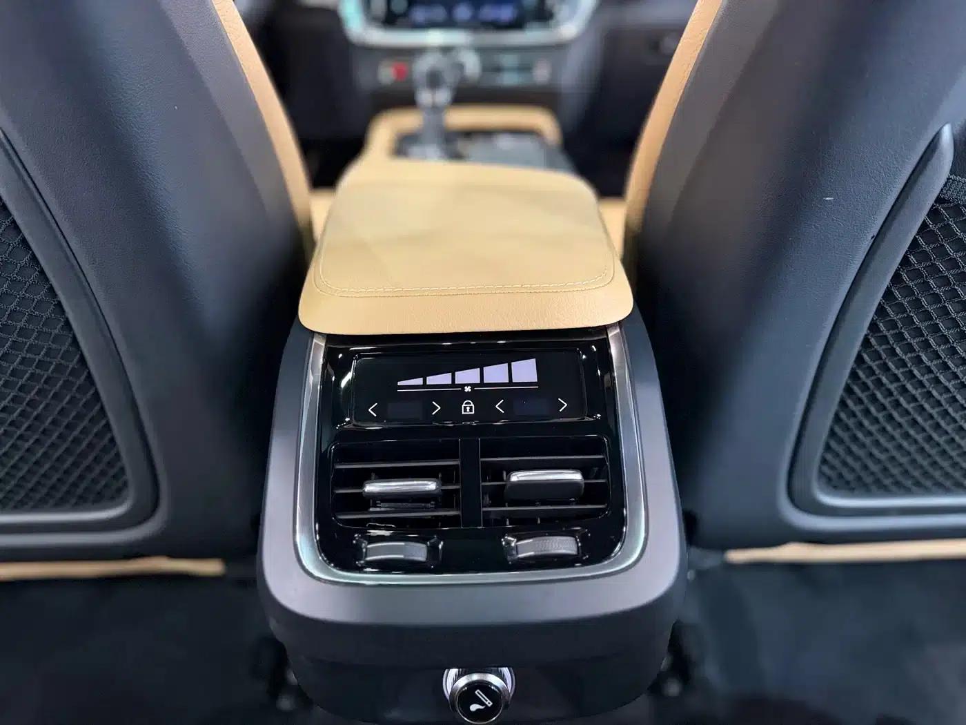 2019 Volvo V90 Cross Country T5 AWD Smart Edition (China VI Emission Standard) — миниатюра 16