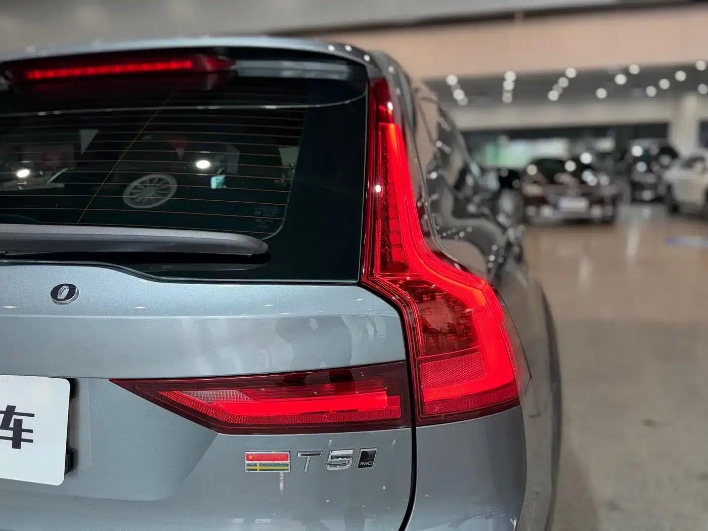 2019 Volvo V90 Cross Country T5 AWD Smart Edition (China VI Emission Standard) — миниатюра 22