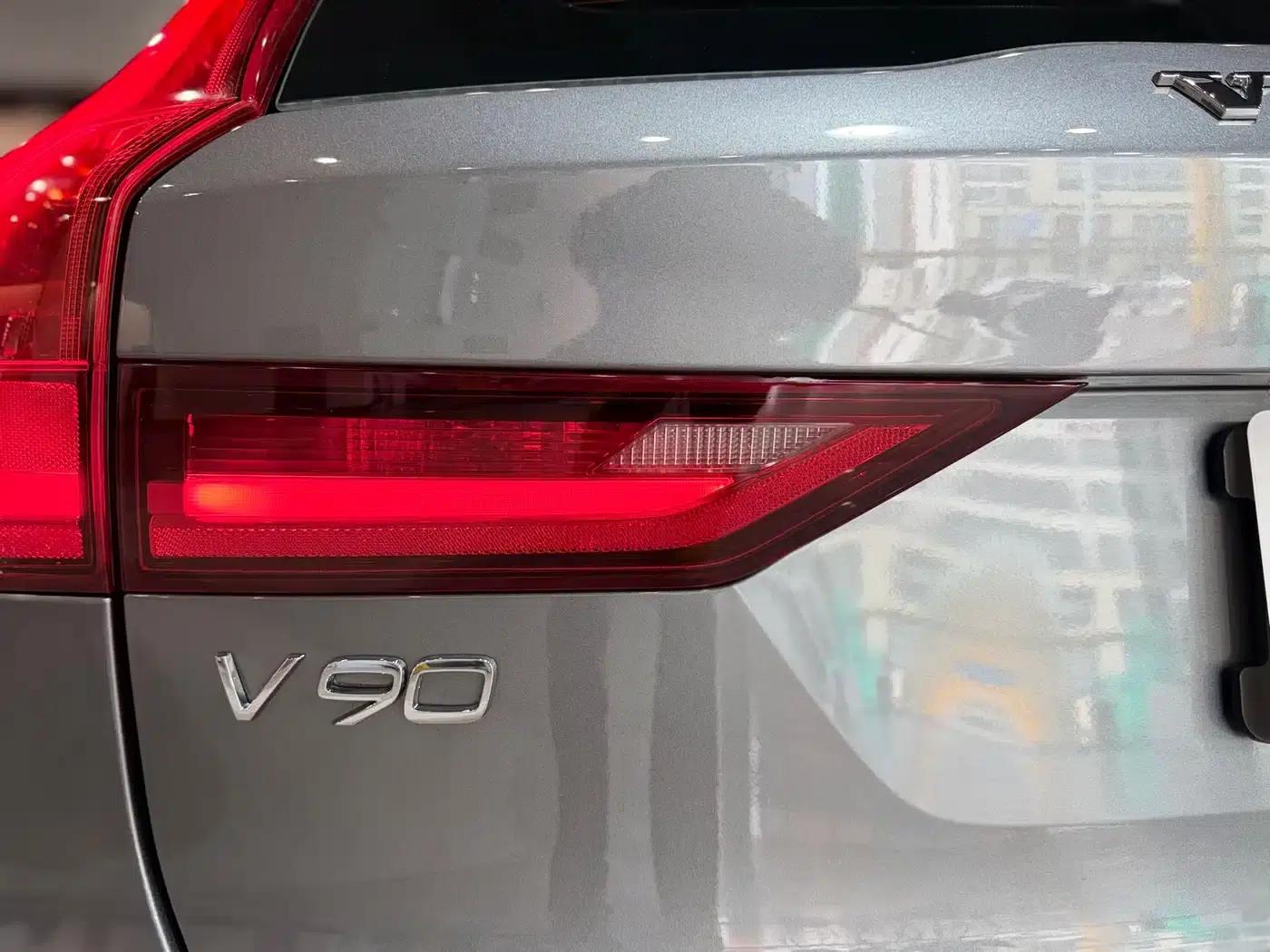 2019 Volvo V90 Cross Country T5 AWD Smart Edition (China VI Emission Standard) — миниатюра 23