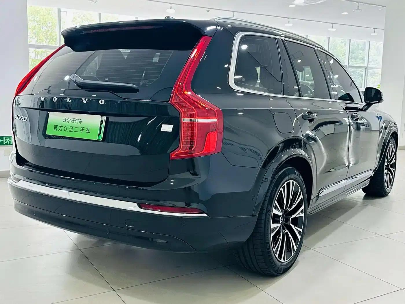 2024 Volvo XC90 Plug-in Hybrid T8 Inscription Luxury Edition (7-seater) — миниатюра 4