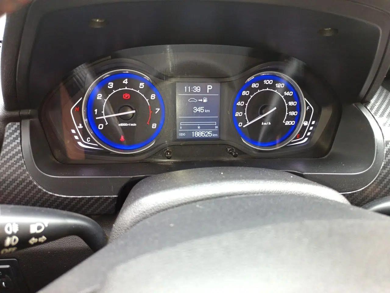 BAIC Senova X25 2015 1.5L Automatic Elite Model — миниатюра 13