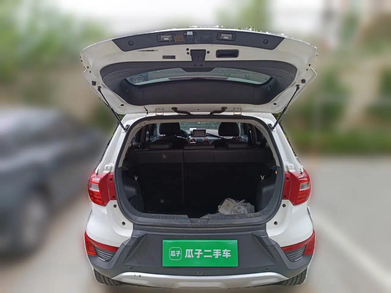 BAIC Senova X25 2015 1.5L Automatic Elite Model — миниатюра 20