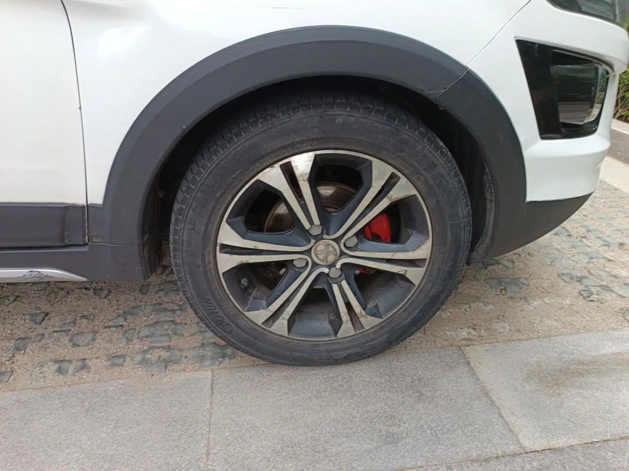 BAIC Senova X25 2015 1.5L Automatic Elite Model — миниатюра 8
