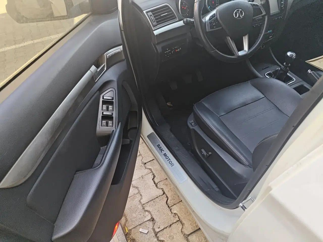 BAIC Senova X65 2015 2.0T Manual Luxury Edition — миниатюра 17