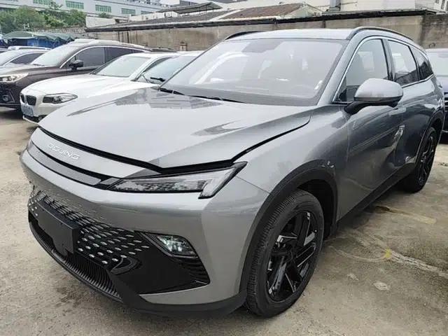 BAIC Rubik 2023 1.5T DCT Golden Edition