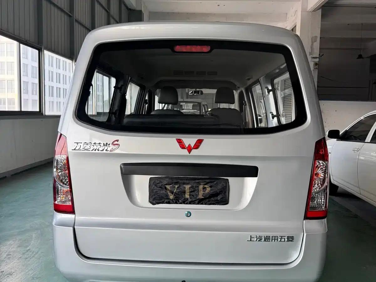 Wuling Rongguang S 2022 1.2L Standard Edition 7-Seater LSI — миниатюра 5