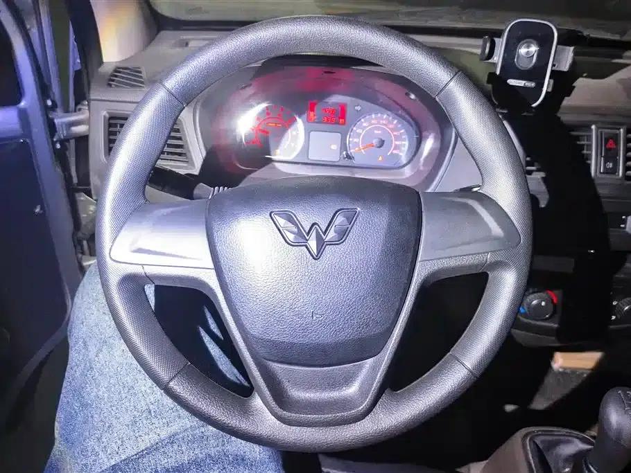 Wuling Rongguang S 2023 1.5L Basic Model 5/7 Seats — миниатюра 15